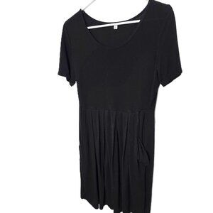 Black Dress Swing with Pockets Size Medium Short Sleeves Casual